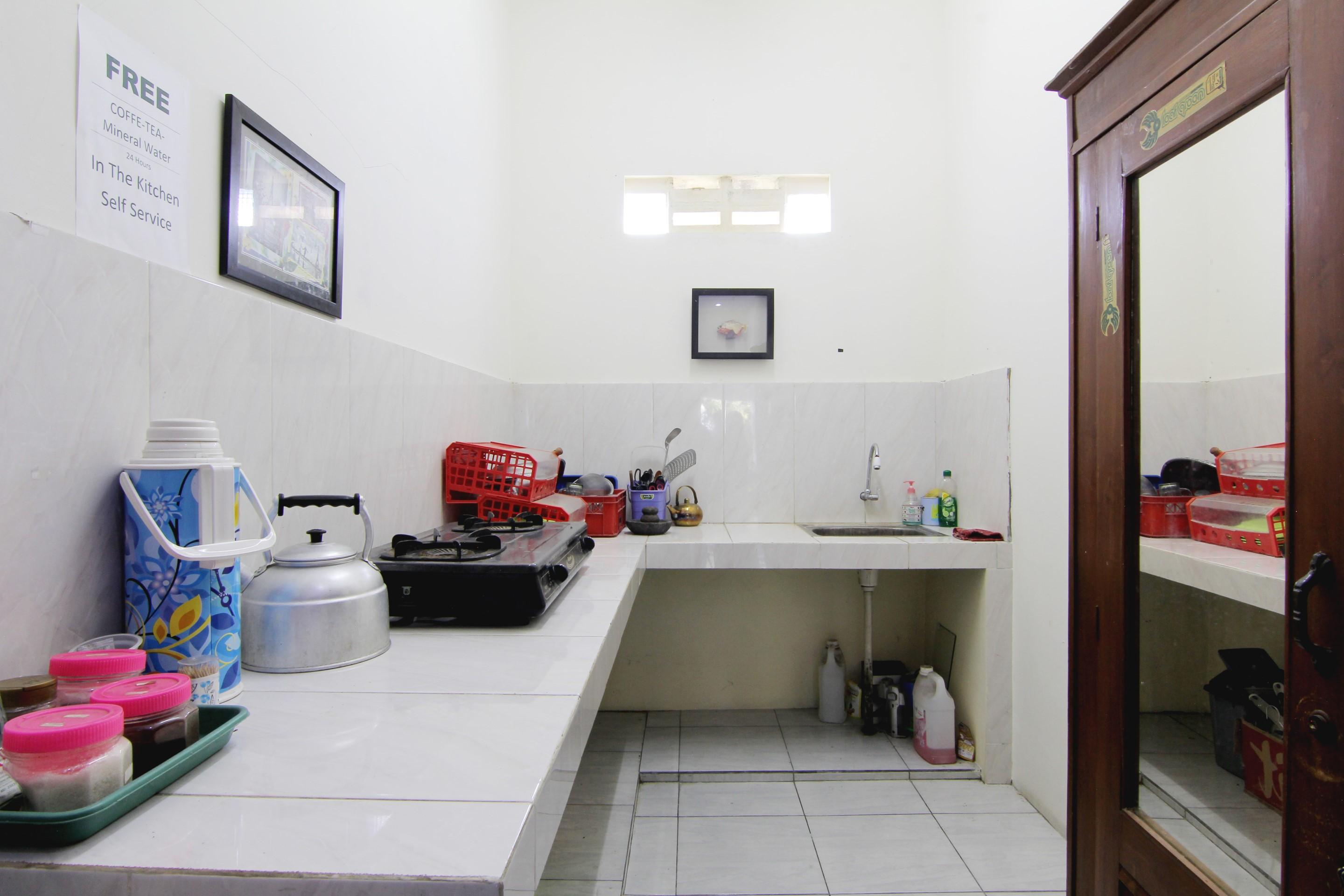 Tiga Dua Homestay Yogyakarta Luaran gambar